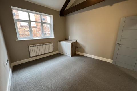 1 bedroom flat to rent, Bedford Chambers