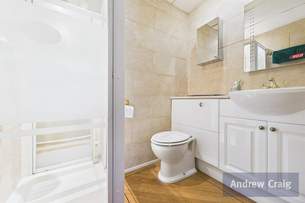 En-Suite Shower Room