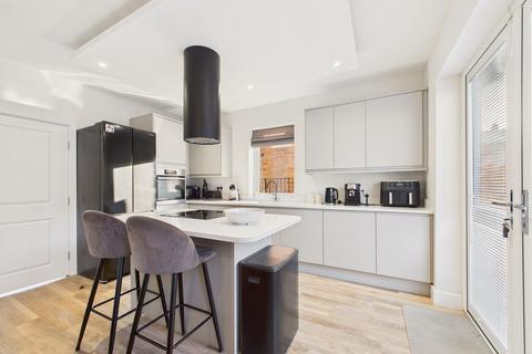 4 bedroom terraced house for sale, Garden Mews, Blaydon-On-Tyne, NE21