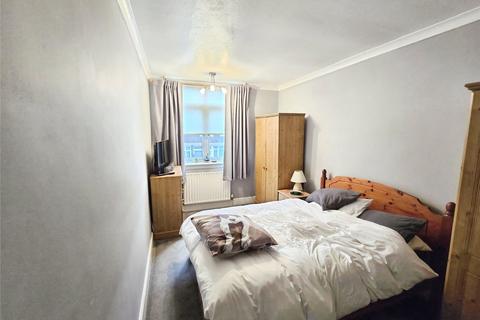 2 bedroom terraced house for sale, Manor Grove, London SE15