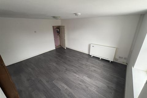 1 bedroom property to rent, King Street, Alfreton
