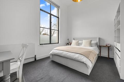 1 bedroom flat for sale, Old Town Hall Apartments, 19 Spa Road, London