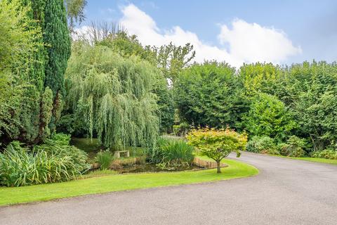 undefined, Copthorne Road, East Grinstead RH19