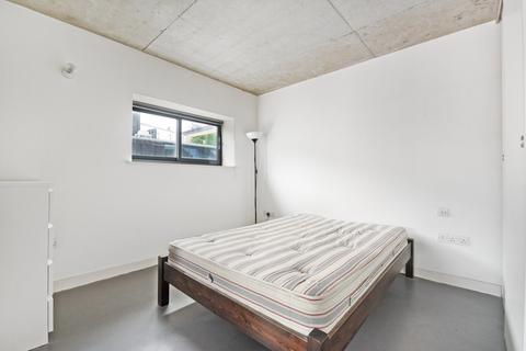 1 bedroom flat to rent, Wireworks Court, 79 Great Suffolk Street, London