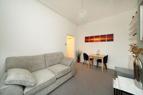 1 bedroom flat to rent, Belsize Road, London NW6