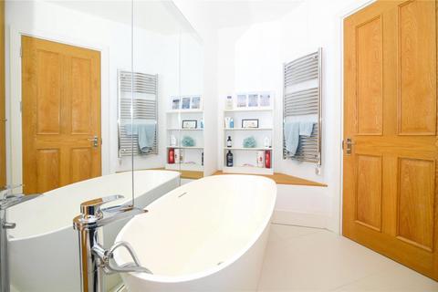 1 bedroom end of terrace house to rent, Archway Street, Barnes, London
