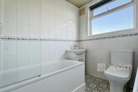 3 bedroom terraced house to rent, Yorkland Avenue Welling DA16