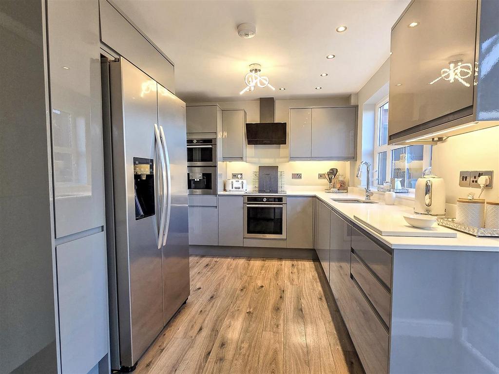 Kitchen 2 enhanced.jpg