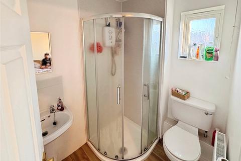 3 bedroom semi-detached house to rent, Barbel Drive, West Midlands WV10