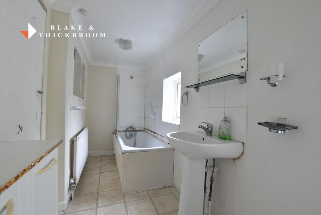 Ground floor bathroom