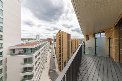 1 bedroom flat to rent, Starboard Way, London E16