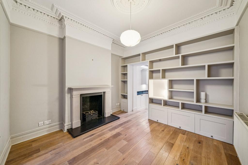 House in London - View 4