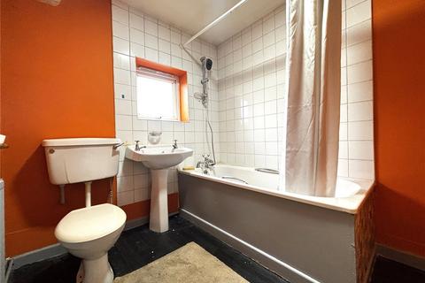 1 bedroom apartment to rent, Halifax Road, Greater Manchester OL12