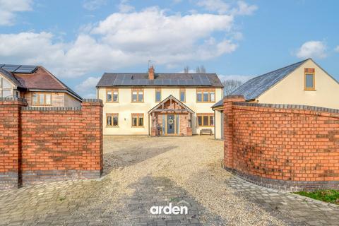 5 bedroom detached house for sale, Crumpfields Lane, Redditch, B97