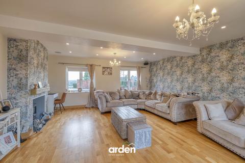 5 bedroom detached house for sale, Crumpfields Lane, Redditch, B97