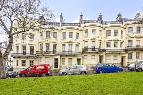 1 bedroom ground floor flat for sale, Powis Square, Brighton