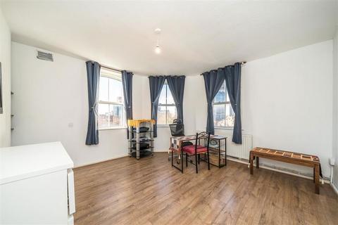 2 bedroom flat for sale, South Lambeth Road, London SW8