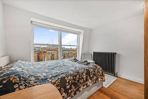 1 bedroom flat for sale, Camden Road, London