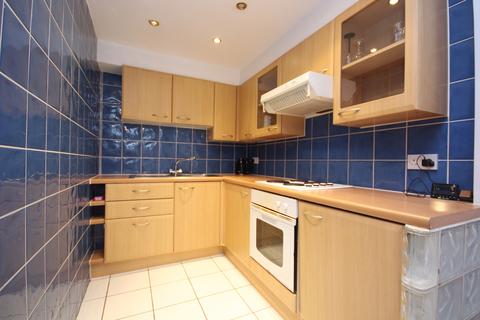 2 bedroom flat to rent, Elie Street, Hillhead