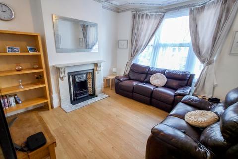 5 bedroom end of terrace house for sale, Chestnut Rise, Plumstead, London, SE18