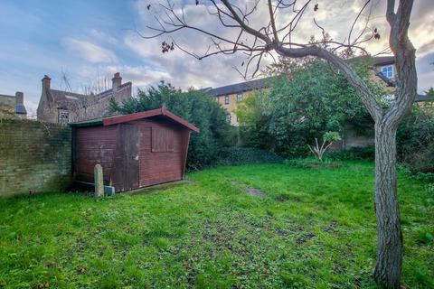 5 bedroom end of terrace house for sale, Chestnut Rise, Plumstead, London, SE18