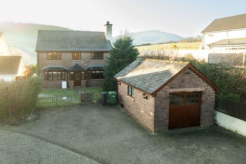5 bedroom detached house for sale, Yew Tree Close, Whitchurch, Ross-on-wye, Herefordshire, HR9