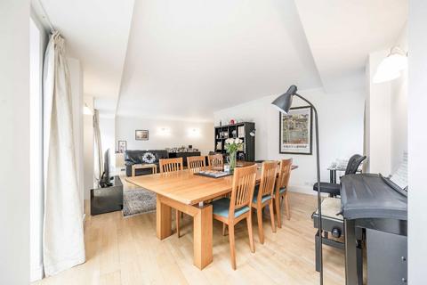 3 bedroom flat for sale, High Holborn, London WC1V
