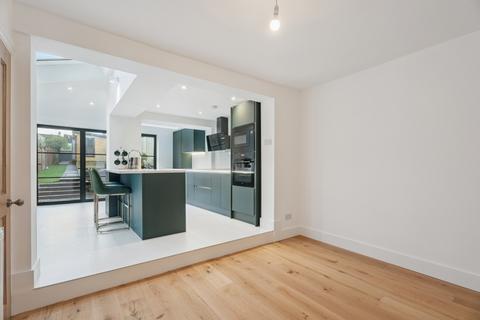 3 bedroom terraced house for sale, Kitsbury Road, Berkhamsted HP4