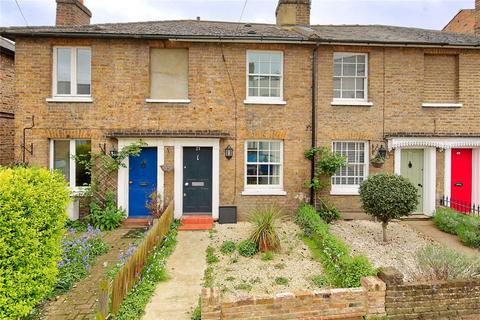 2 bedroom terraced house to rent, Park Road, Kingston Upon Thames KT1