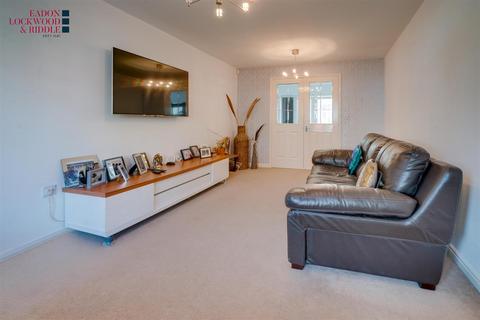 4 bedroom detached house for sale, Prominence Way, Sunnyside, Rotherham