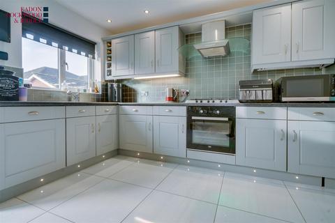 4 bedroom detached house for sale, Prominence Way, Sunnyside, Rotherham