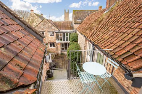 2 bedroom semi-detached house to rent, Wells, Somerset, BA5