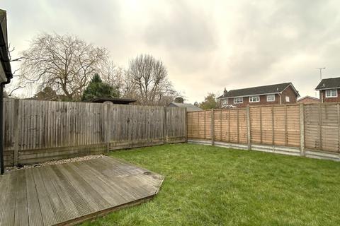 3 bedroom bungalow to rent, Lewes Road, Haywards Heath RH16