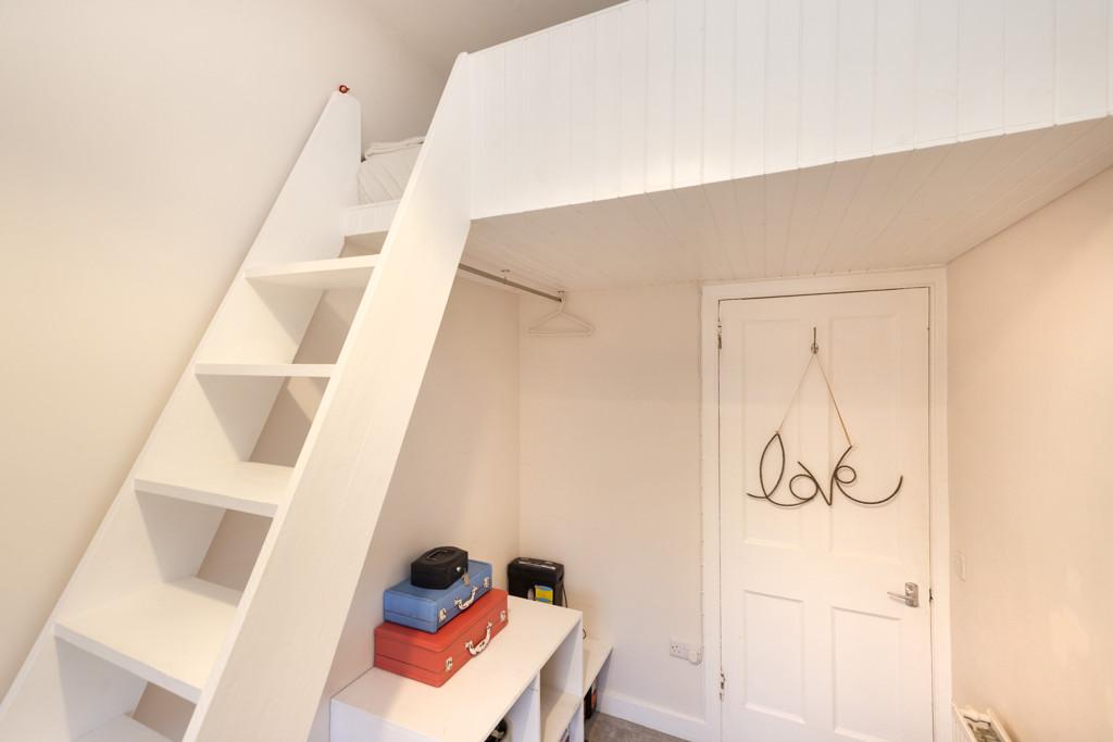 Bedroom 2 of 8 (Flat 14) Livingstone Place