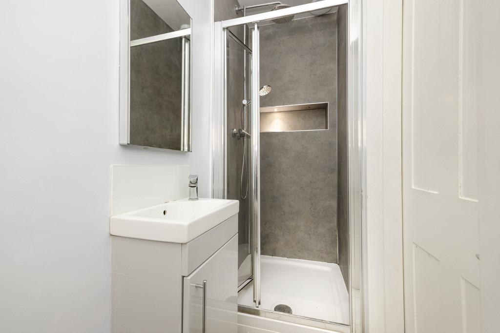 Shower room of 8 (Flat 14) Livingstone Place