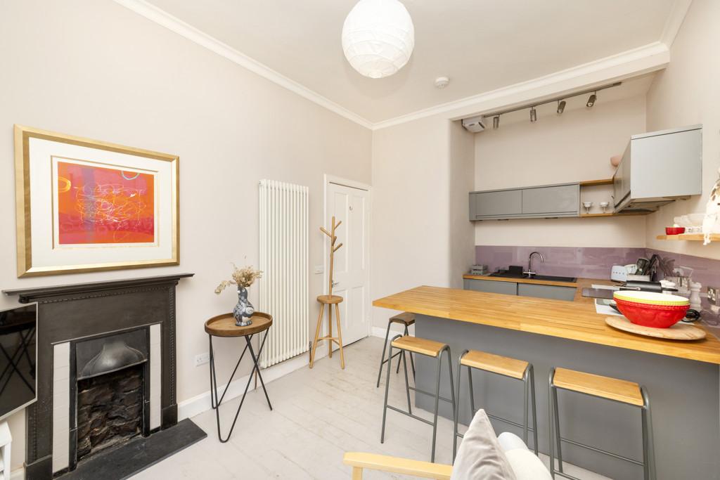 Sitting room and kitchen of 8 (Flat 14)...