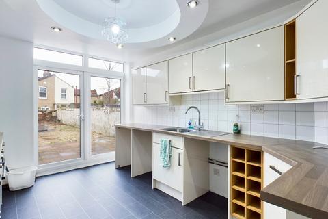 3 bedroom terraced house to rent, Pitcroft Road, Portsmouth PO2