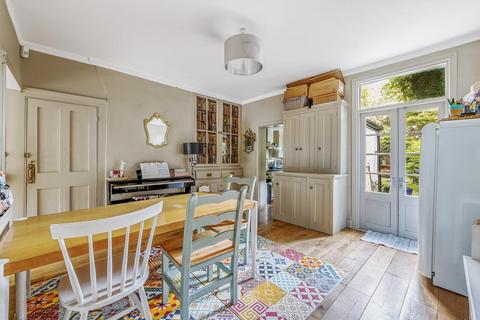 3 bedroom terraced house to rent, St Albans Avenue Chiswick
