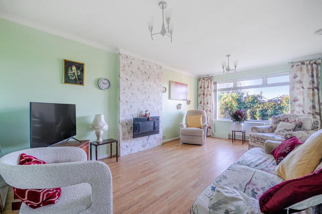 Living/Sitting Room