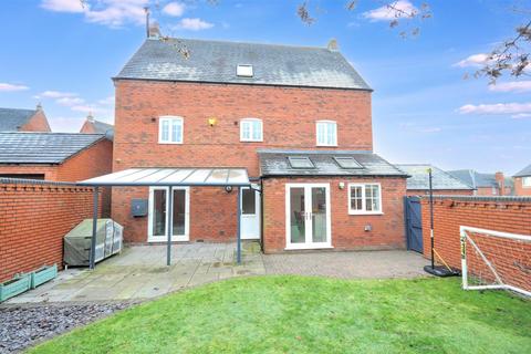 5 bedroom detached house for sale, Navigation loop, Stone
