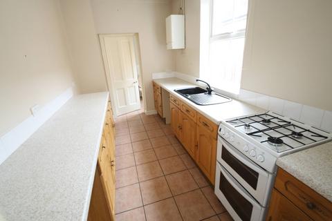 3 bedroom terraced house to rent, Station Street, Darlaston WS10