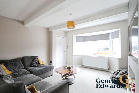 3 bedroom semi-detached house for sale, Measham Road, Oakthorpe, DE12 7RG.