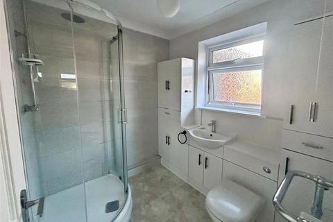 1 bedroom apartment for sale, Southwood Road, Hayling Island, Hampshire