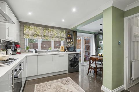 undefined, Beechings Way, Twydall,