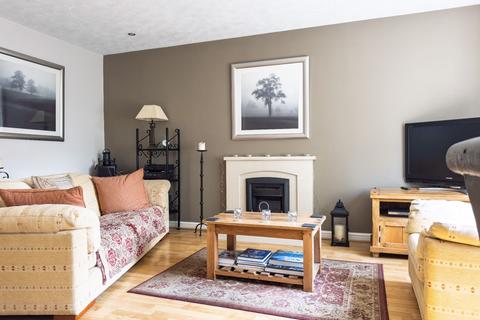 2 bedroom apartment for sale, Brighouse, Brighouse HD6