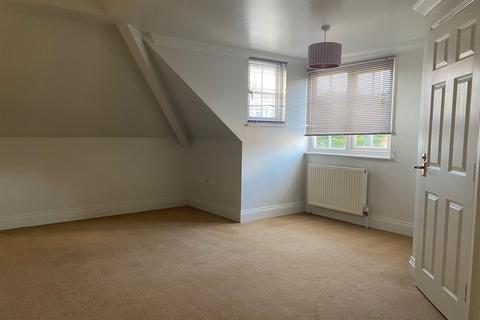 2 bedroom flat to rent, Alum Chine House, BH4