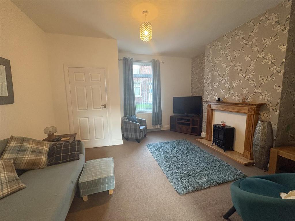 Front room.jpeg