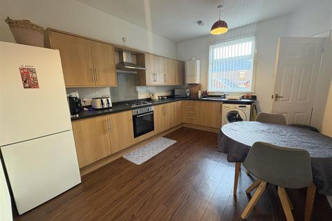 2 bedroom terraced house to rent, York Terrace, Willington,