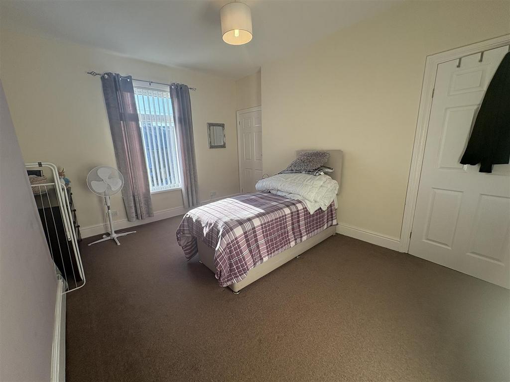 Bedroom1.jpeg