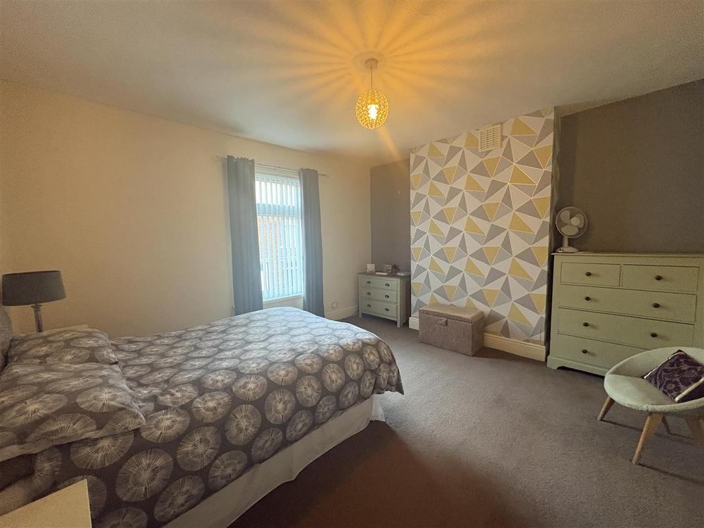 Bedroom 2.jpeg